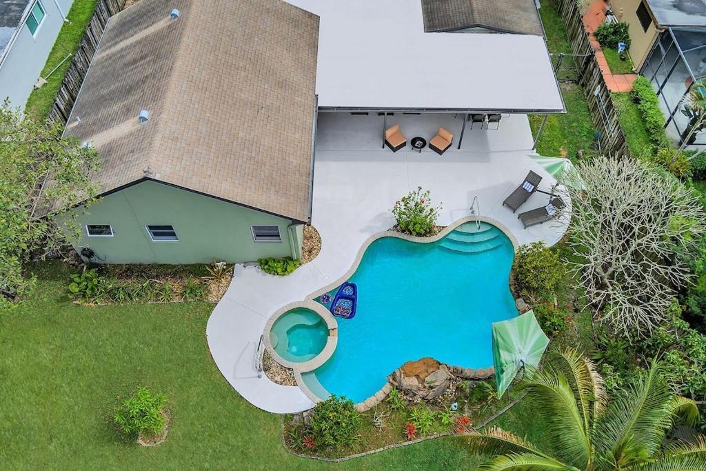 Pool Heat I Firepit And Bbq I 75"Tv I Foosball I 581Mbps Cooper City Exterior foto